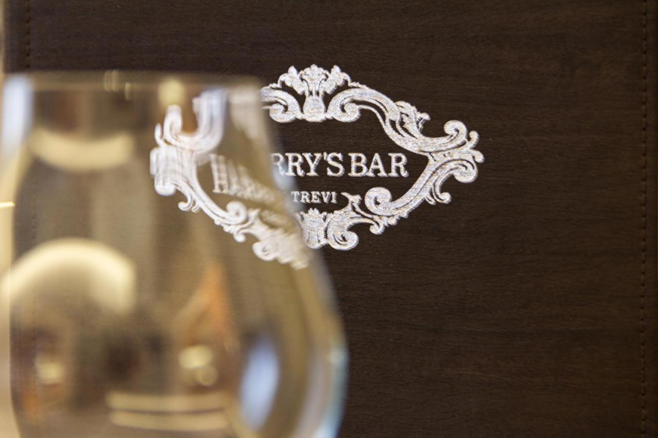 Harry'S Bar Trevi Luxury Apartments - Spagna Roma Exterior foto
