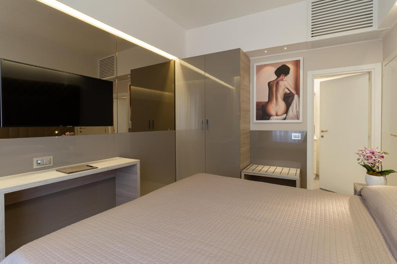 Harry'S Bar Trevi Luxury Apartments - Spagna Roma Exterior foto