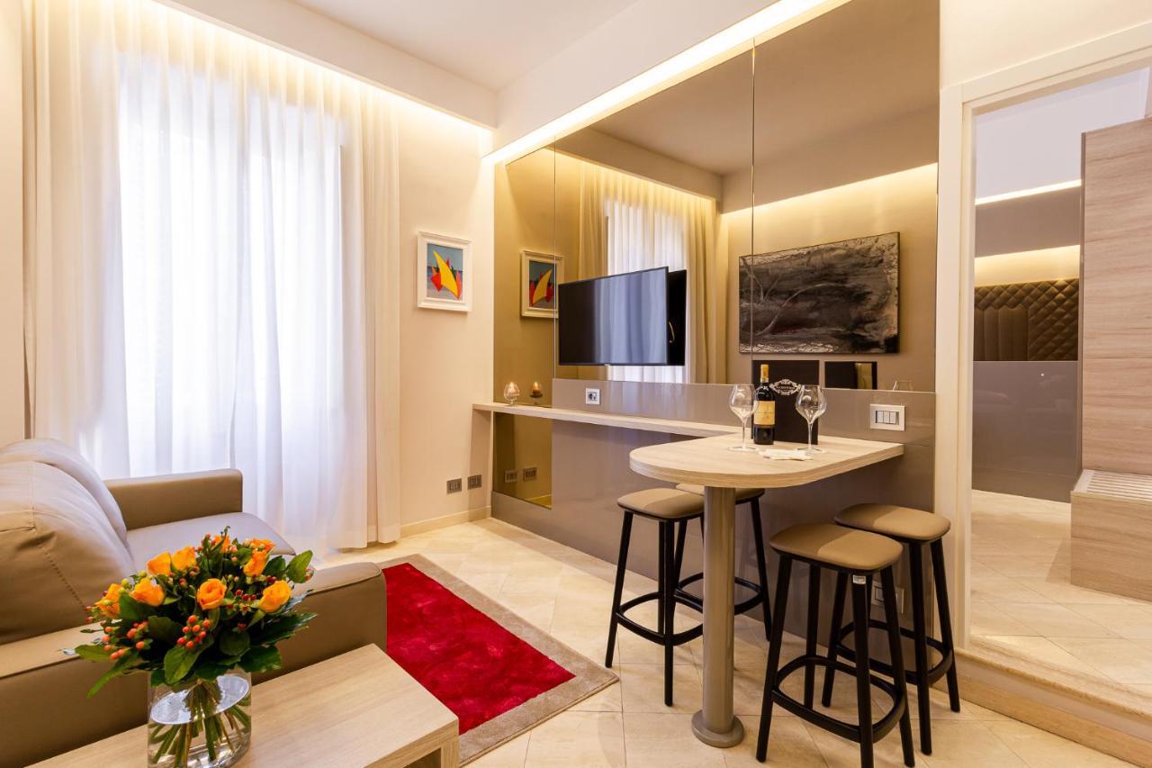 Harry'S Bar Trevi Luxury Apartments - Spagna Roma Exterior foto